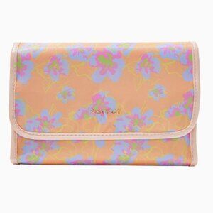 Hanging Travel Organizer